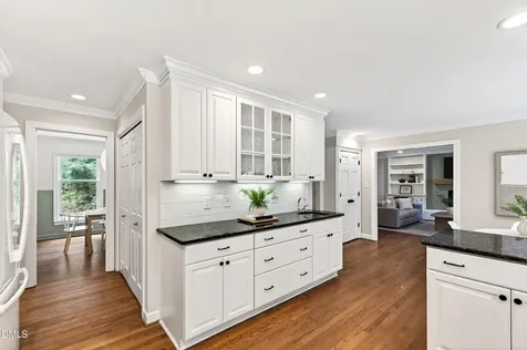104 Larkwood Lane Cary NC 27518