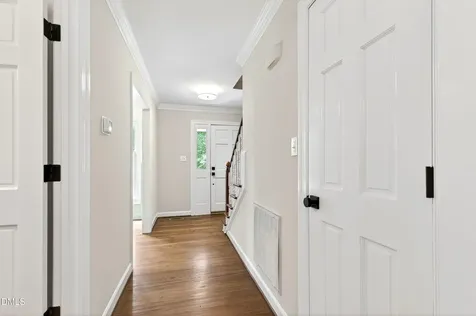 104 Larkwood Lane Cary NC 27518