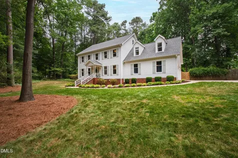 104 Larkwood Lane Cary NC 27518