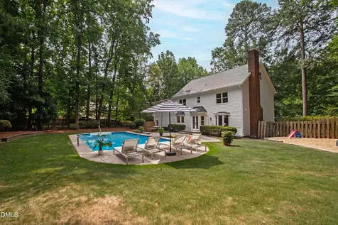 104 Larkwood Lane Cary NC 27518