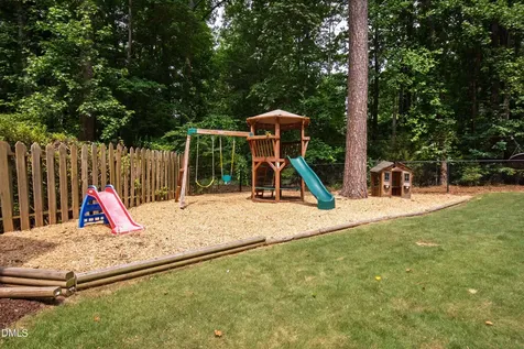 104 Larkwood Lane Cary NC 27518