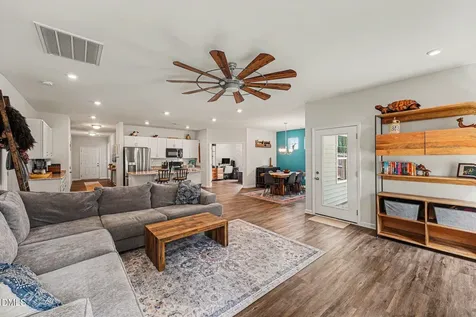 5077 Pioneer Drive Sanford NC 27330