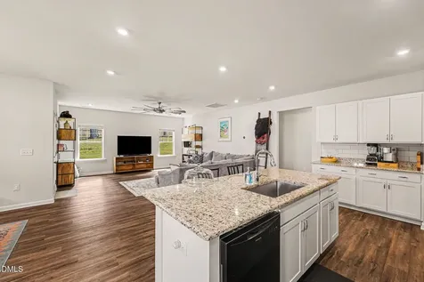 5077 Pioneer Drive Sanford NC 27330