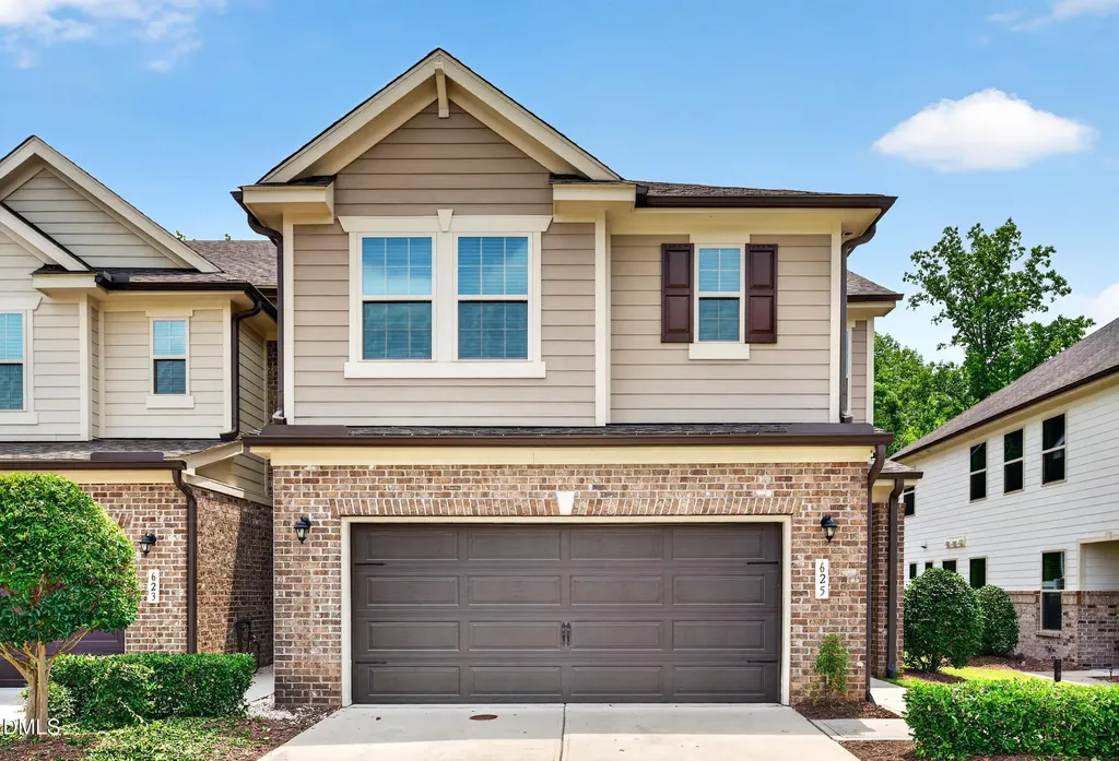 625 Rockcastle Drive Cary NC 27519