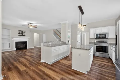 1402 Willow Leaf Way Apex NC 27502