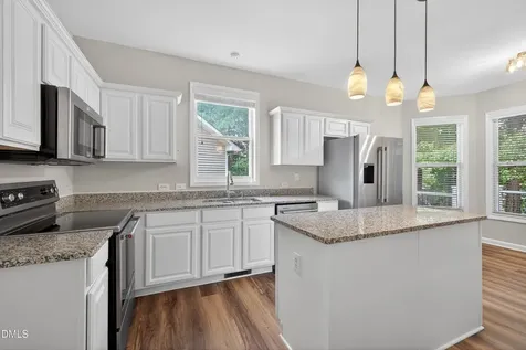 1402 Willow Leaf Way Apex NC 27502