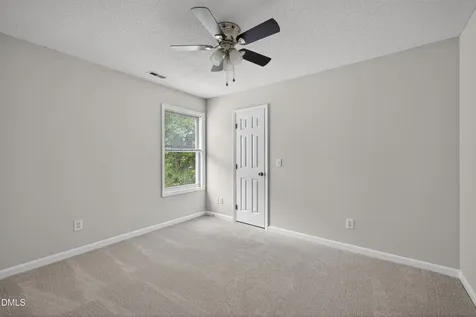 1402 Willow Leaf Way Apex NC 27502
