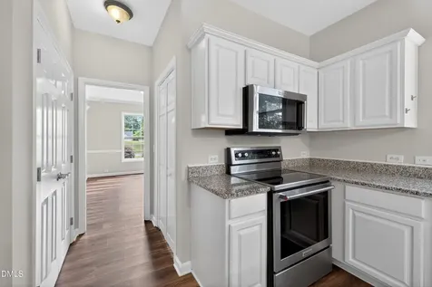 1402 Willow Leaf Way Apex NC 27502