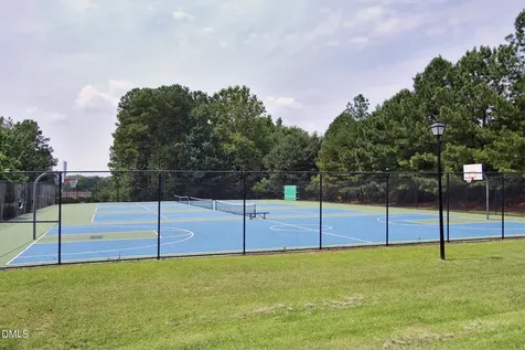 1402 Willow Leaf Way Apex NC 27502