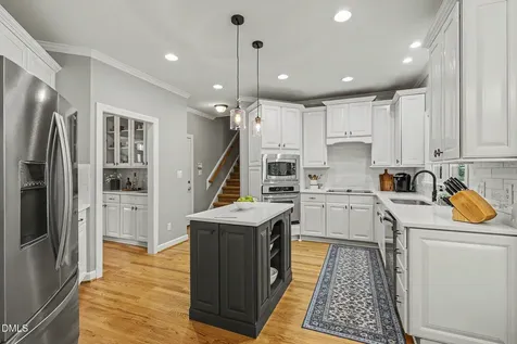405 Chanticlair Drive Apex NC 27502
