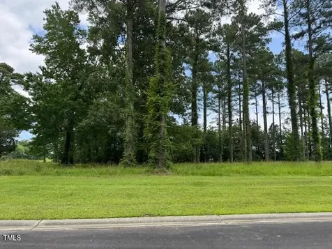 40 Currituck Circle Oriental NC 28571