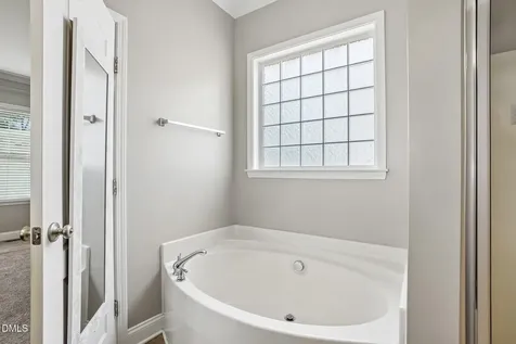 5810 Spring Glen Lane Raleigh NC 27616