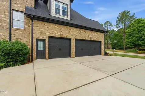2515 Village Manor Way Raleigh NC 27614