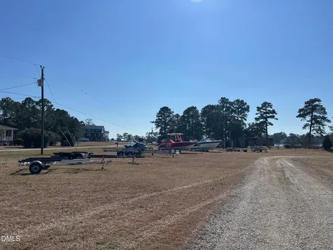 23 Baldhead Island Court S Oriental NC 28571