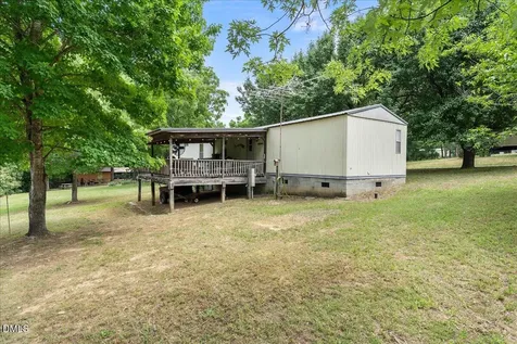 626 Flemingtown Lane Henderson NC 27537