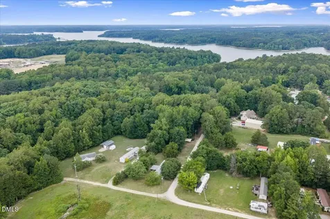 626 Flemingtown Lane Henderson NC 27537