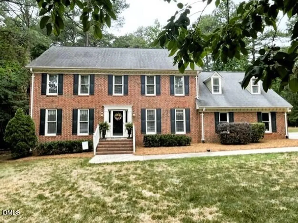 10521 Leafwood Place Raleigh NC 27613
