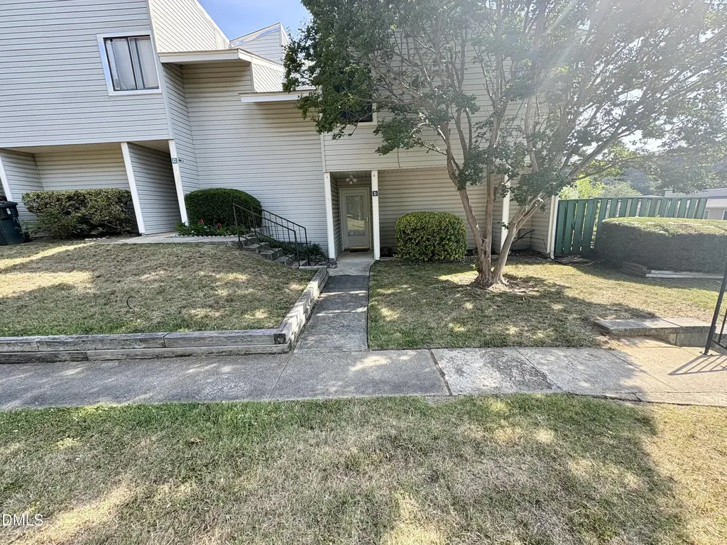 4609 Grinding Stone Drive Raleigh NC 27604