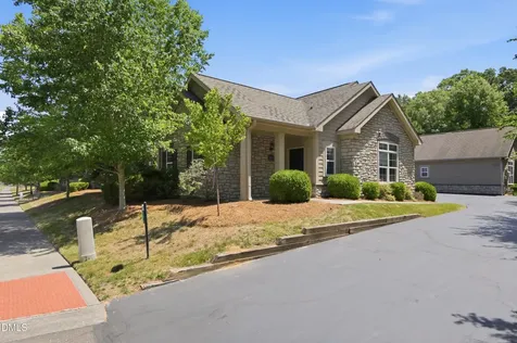 5237 Niagra Drive Chapel Hill NC 27517