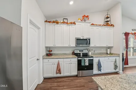 103 Blue Hydrangea Way Youngsville NC 27596
