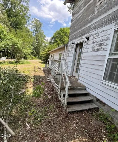 6300 3 Loy Road Mcleansville NC 27301
