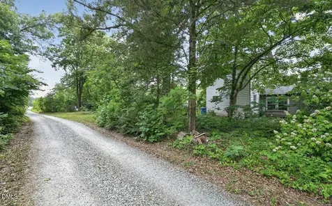 6300 3 Loy Road Mcleansville NC 27301