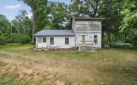 6300 3 Loy Road Mcleansville NC 27301