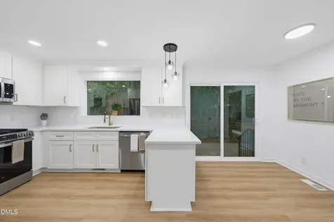 505 Longleaf Drive Chapel Hill NC 27517
