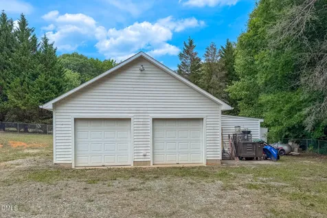 20 Country Brooke Lane Roxboro NC 27574