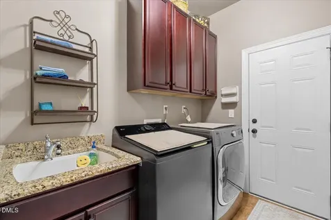 6 Beaufort Court Durham NC 27713