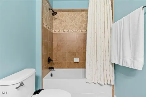 6 Beaufort Court Durham NC 27713