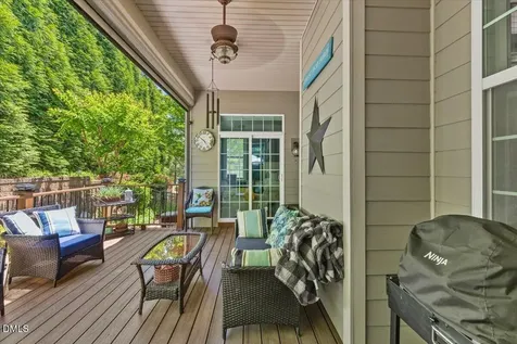 6 Beaufort Court Durham NC 27713
