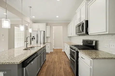 564 Chessie Station Apex NC 27502
