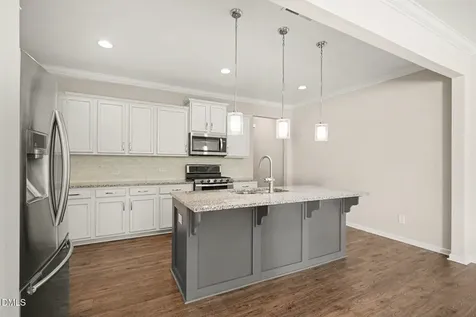 564 Chessie Station Apex NC 27502