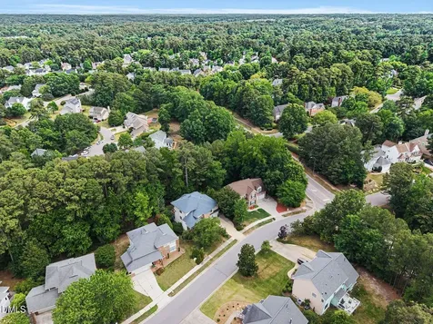 102 Bradwyck Drive Cary NC 27513