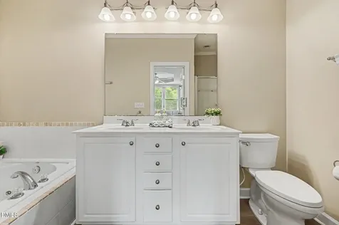 201 Presque Isle Lane Chapel Hill NC 27514