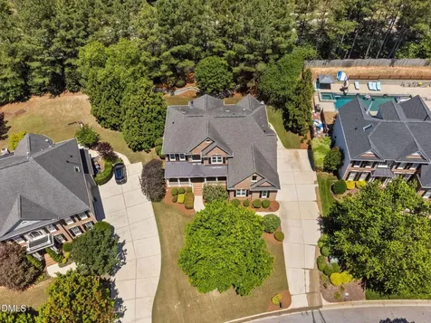 304 Southmoor Oaks Court Cary NC 27518