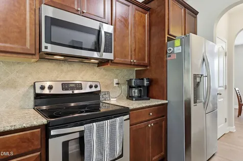 16 S Birch Creek Way Garner NC 27529