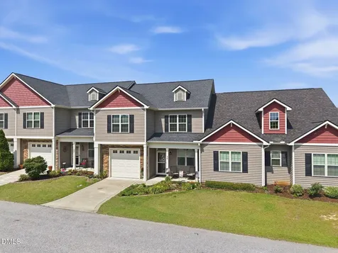 16 S Birch Creek Way Garner NC 27529