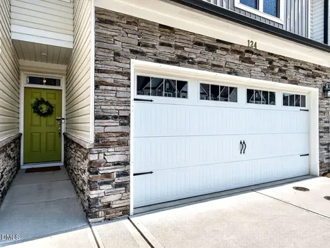 124 Orvis Drive Holly Springs NC 27540