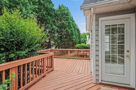 404 Ravenstone Drive Cary NC 27518
