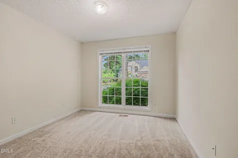 404 Ravenstone Drive Cary NC 27518