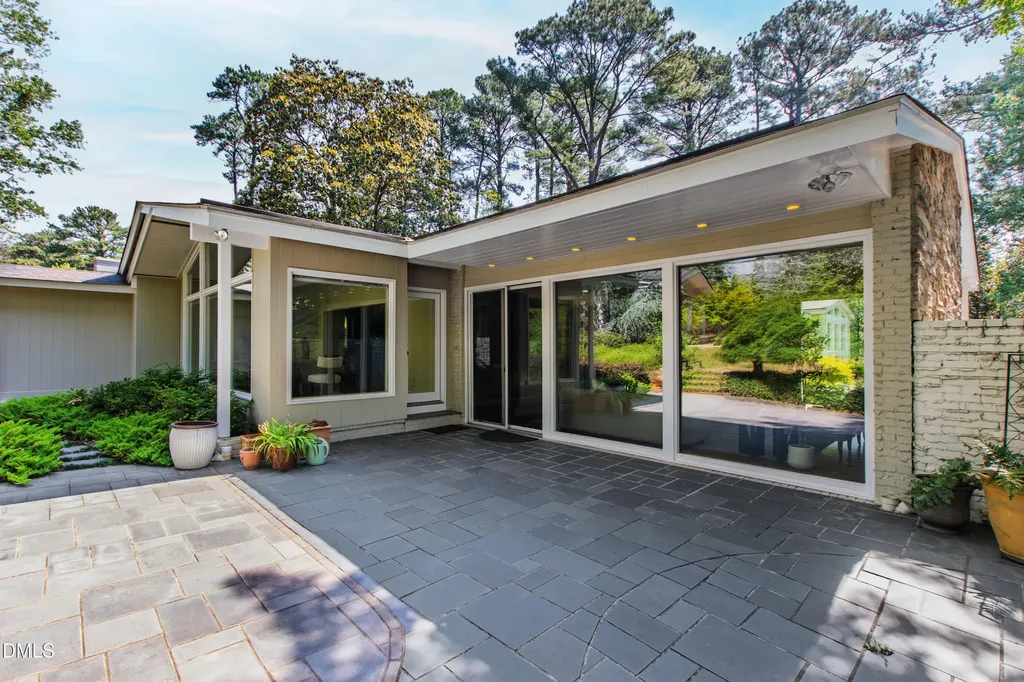 2751 Toxey Drive Raleigh NC 27609