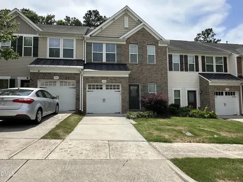 435 Panorama View Loop Cary NC 27519