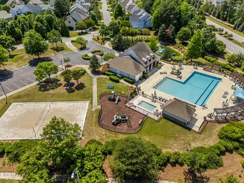 437 Christian Creek Place Cary NC 27519