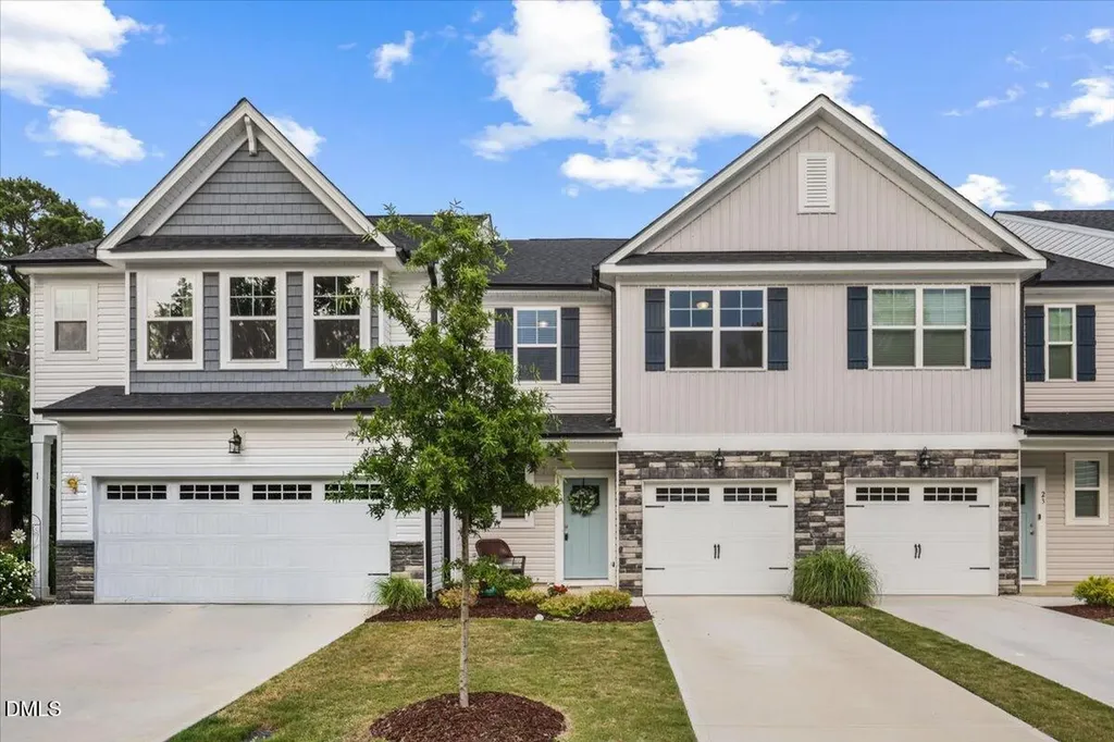17 Village Edge Drive Lillington NC 27546