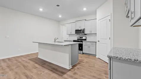 1552 Aberdeen Drive Mebane NC 27302