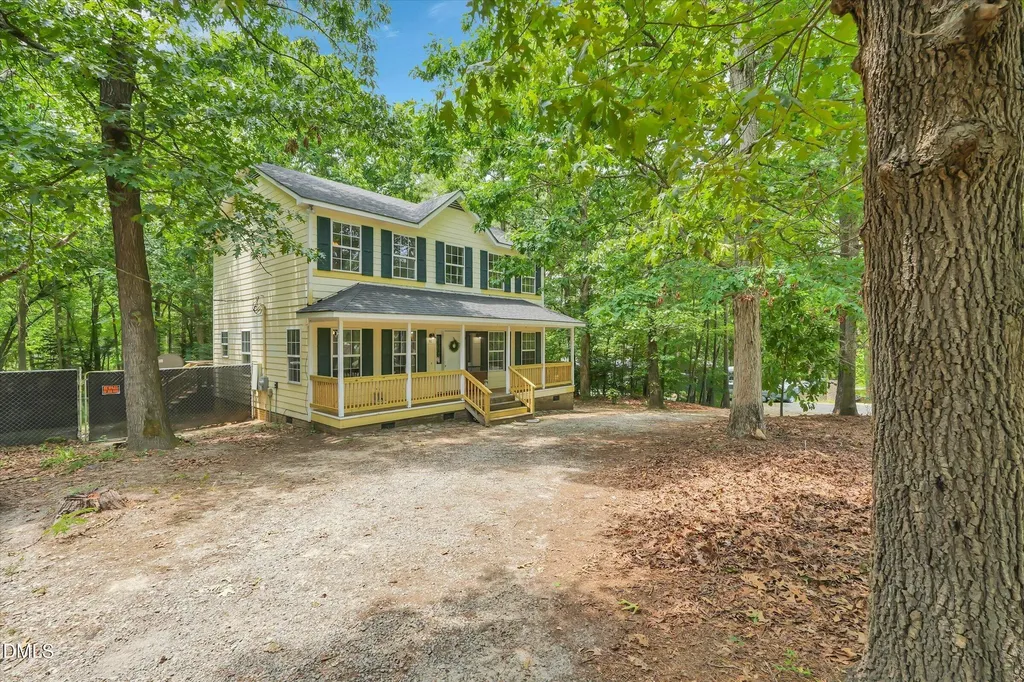 90 Royal Street Fuquay Varina NC 27526
