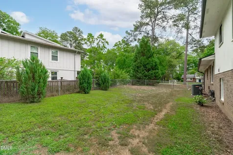 1403 Maple Avenue Apex NC 27502