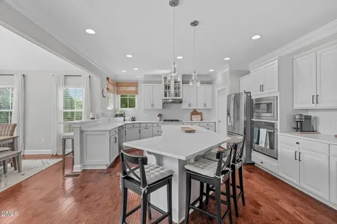 1813 Venezia Way Apex NC 27502
